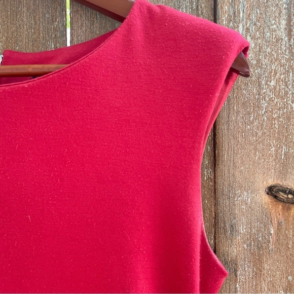 SFERA Women’s Red Pencil Sheath Dress Cap Sleeve Portugal Size Medium - Picture 3 of 14